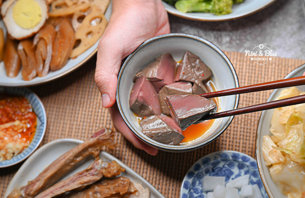 秘醬滷味 菜單 台中中科美食宵夜35 秘醬滷味 菜單 台中中科美食宵夜35