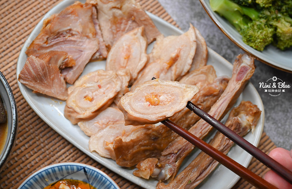 秘醬滷味 菜單 台中中科美食宵夜33 秘醬滷味 菜單 台中中科美食宵夜33