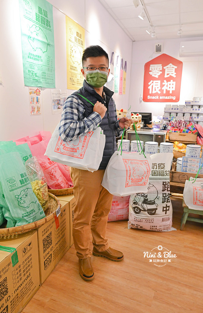豬飼料柑仔店 油漆桶告白爆米花價格20