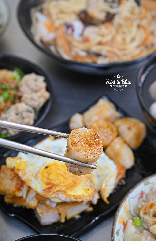 立偉麵食菜單 台中北屯 菜頭粿30 立偉麵食菜單 台中北屯 菜頭粿30