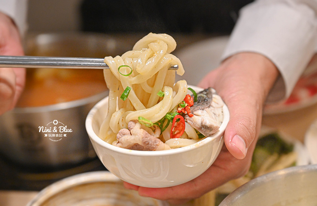 小胖鮮鍋公益店 菜單 訂位39