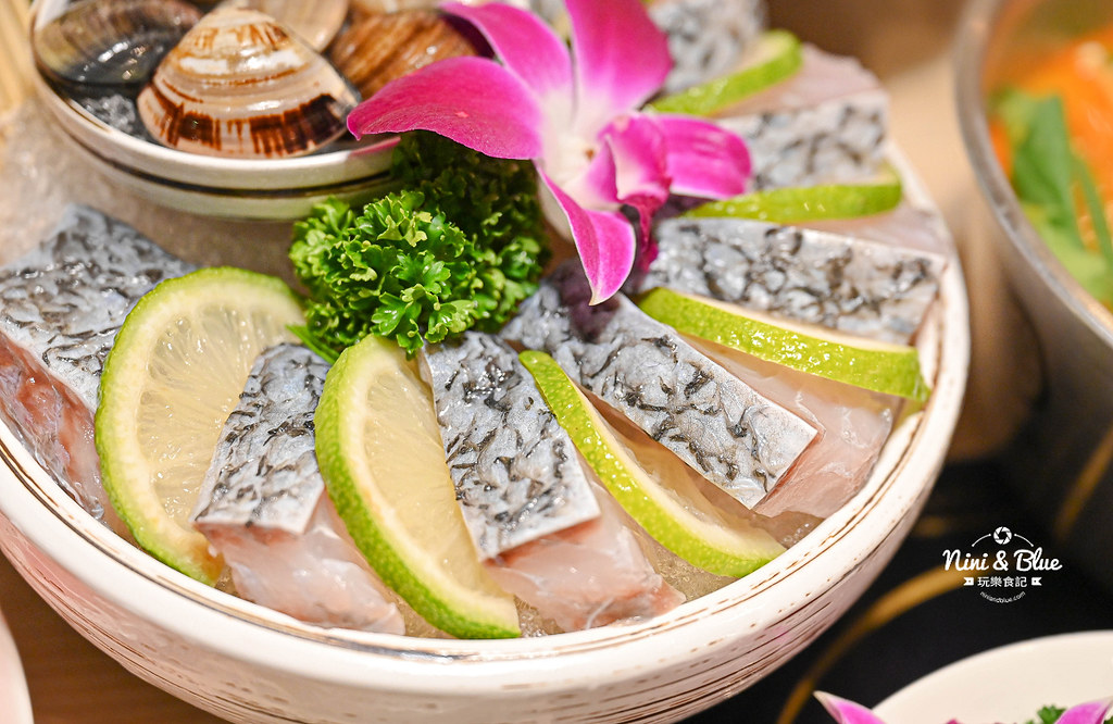 小胖鮮鍋公益店 菜單 訂位23