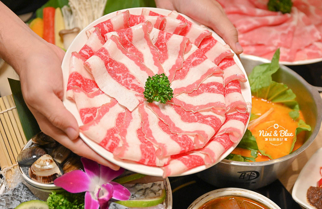 小胖鮮鍋公益店 菜單 訂位19