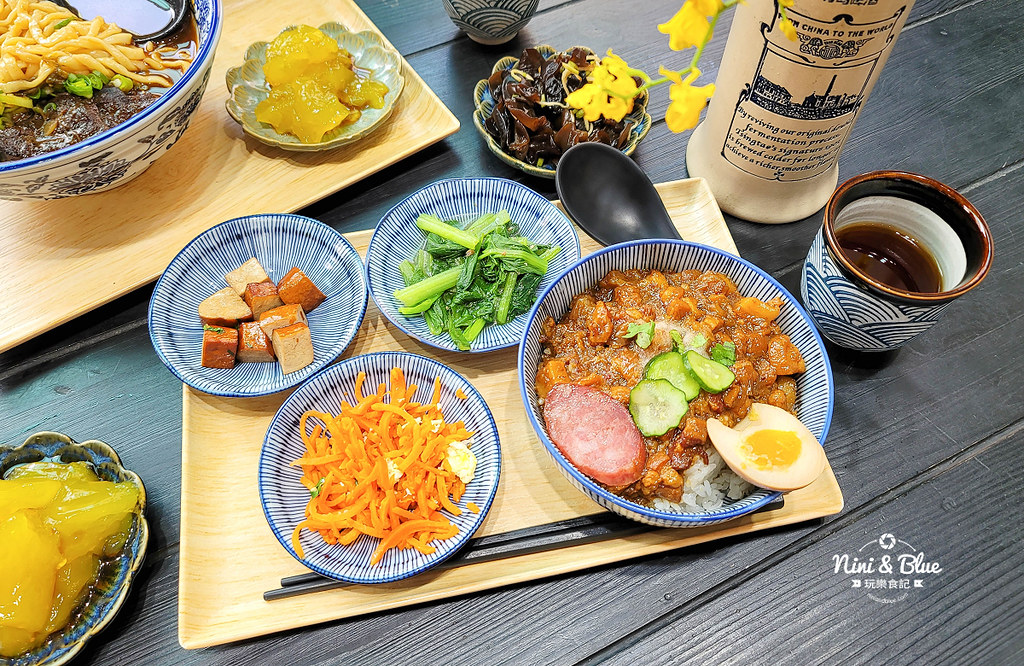 小初店 菜單 滷肉飯牛肉麵 台中米其林13 小初店 菜單 滷肉飯牛肉麵 台中米其林13
