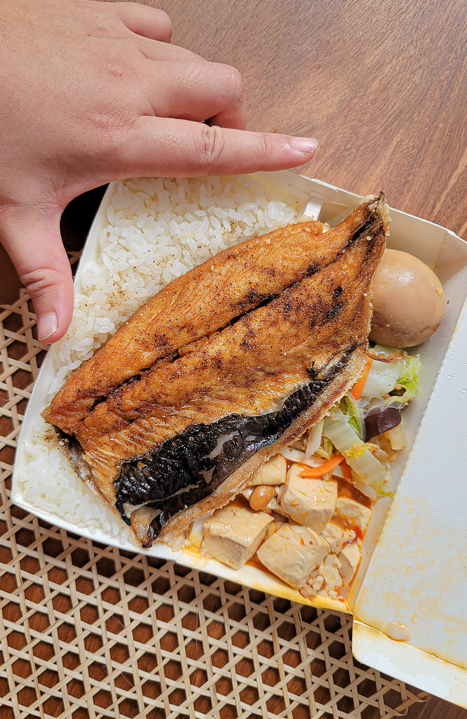 新藍天排骨飯 台中水湳美食便當04 新藍天排骨飯 台中水湳美食便當04