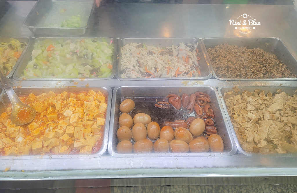 新藍天排骨飯 台中水湳美食便當10 新藍天排骨飯 台中水湳美食便當10