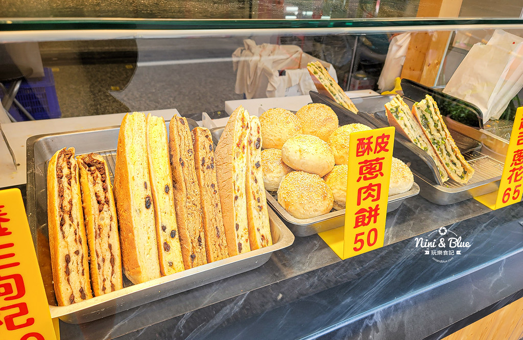 水湳市場美食 餅留香厚蔥千層餅 蔥大餅價格07