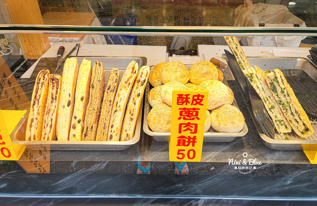 水湳市場美食 餅留香厚蔥千層餅 蔥大餅價格08