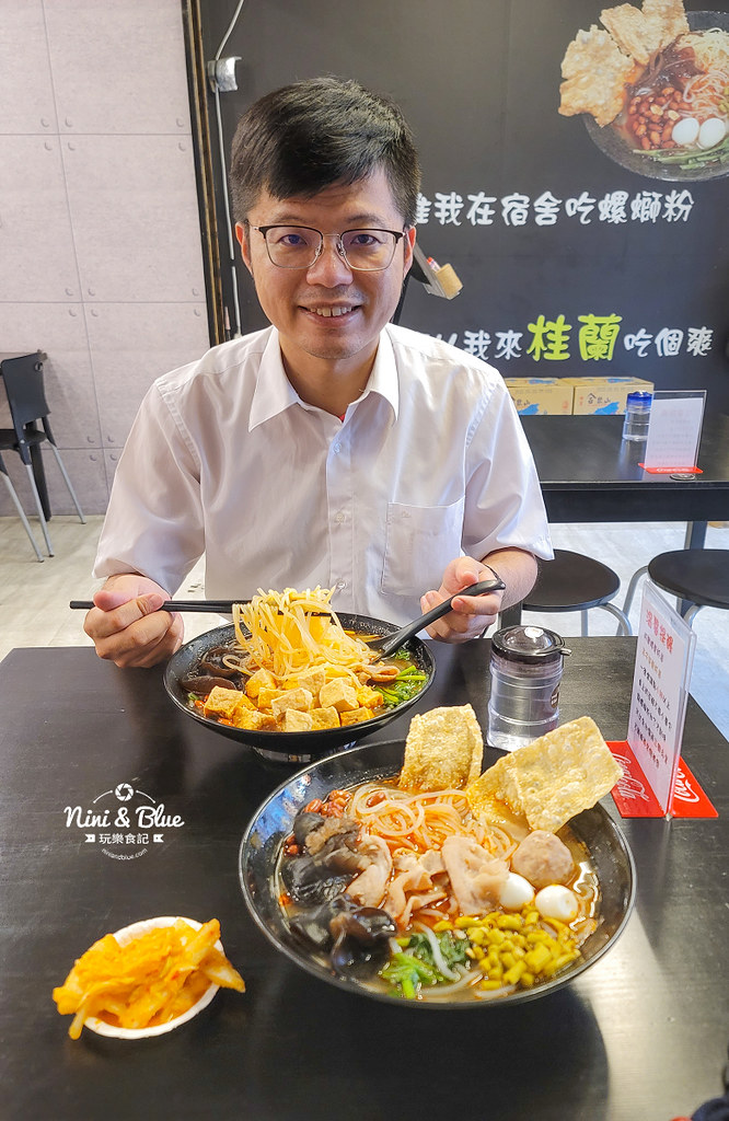 忠孝夜市美食 桂蘭螺螄粉 菜單價位13 忠孝夜市美食 桂蘭螺螄粉 菜單價位13