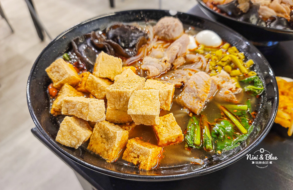 忠孝夜市美食 桂蘭螺螄粉 菜單價位08 忠孝夜市美食 桂蘭螺螄粉 菜單價位08