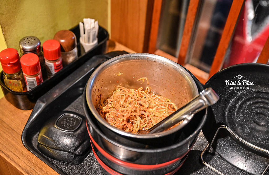 盡心亭 拉麵菜單 台中拉麵 中國醫美食07 盡心亭 拉麵菜單 台中拉麵 中國醫美食07