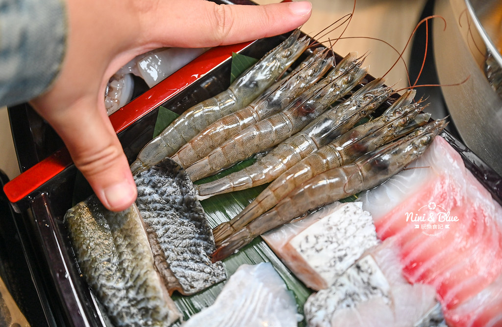 一宮壽喜燒吃到飽 價格 台中北屯舊社站美食 大地商場33