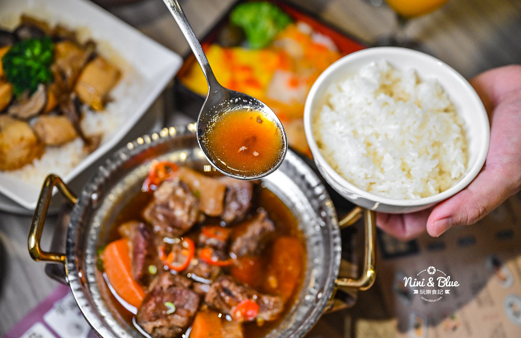 台中牛肉飯推薦 京都牛肉飯 老虎城美食16