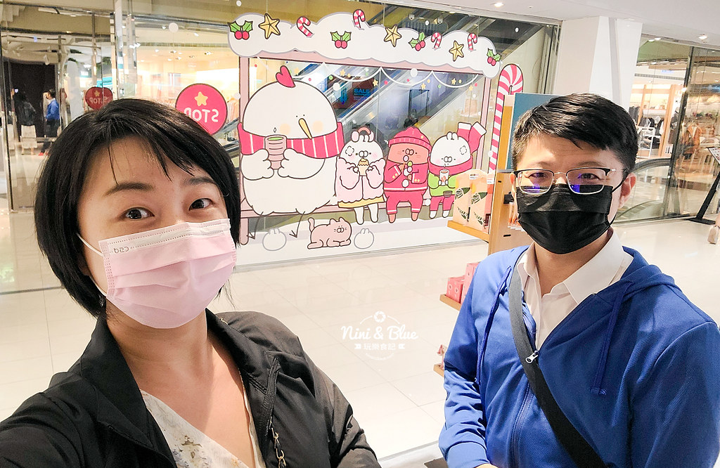 台中中友百貨耶誕 醜白兔 聖誕森林派對09