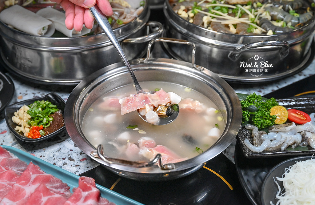 絕品鮮鍋 梧棲火鍋 台中三井美食 絕品菜單 生日壽星優惠30