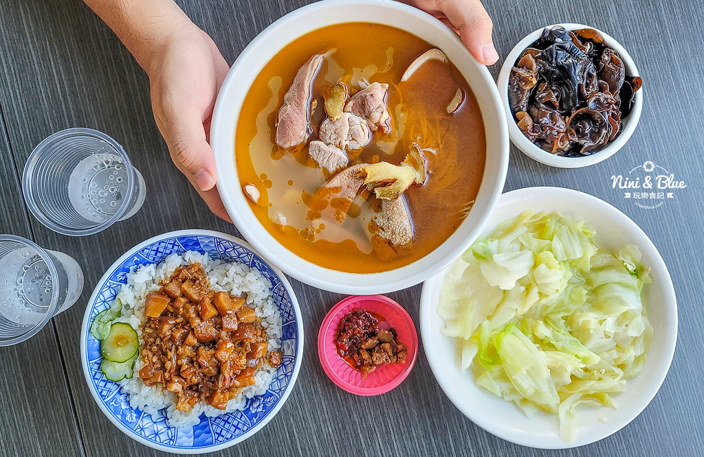 台中麻油雞麵線 羅家古早味菜單 米其林必比登14
