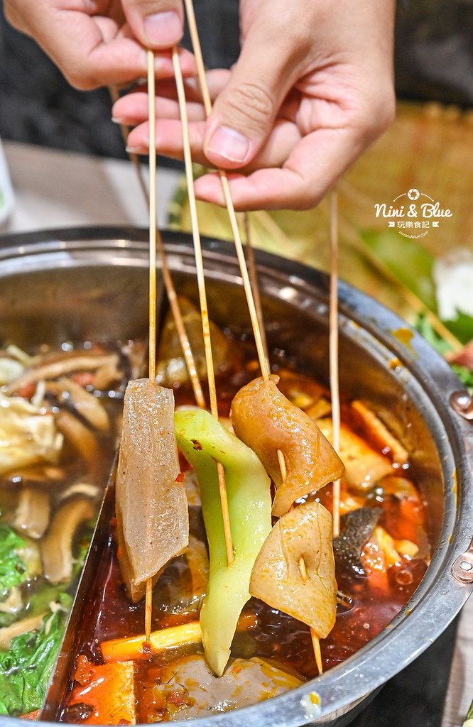 餉串串 菜單 麻辣串串香  台中42