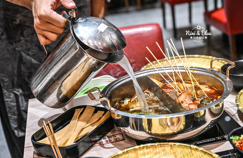 餉串串 菜單 麻辣串串香  台中43
