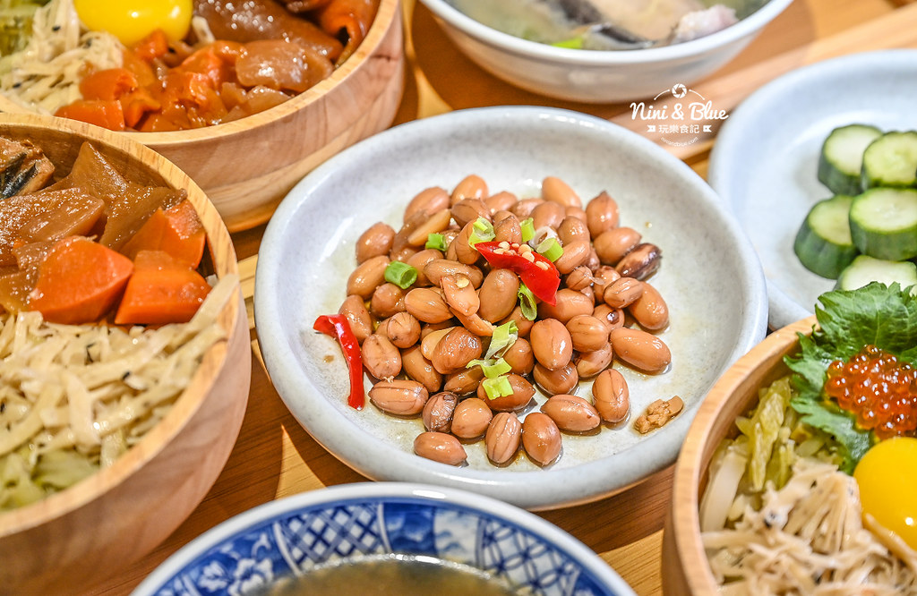 中港路邊 菜單 台中中友百貨必吃美食 虱目魚16