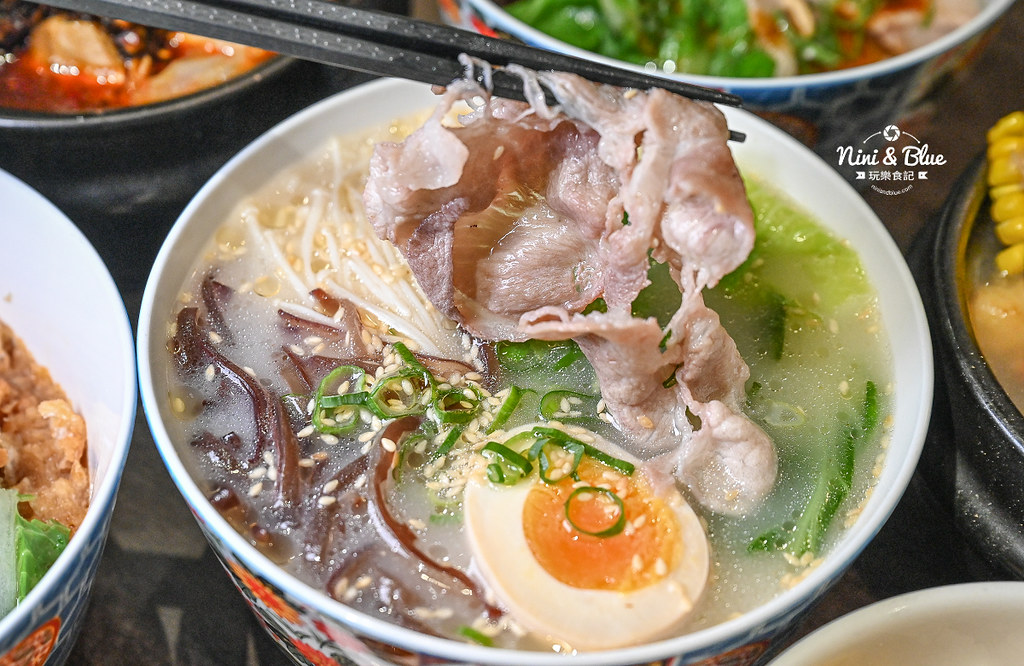 麵由辛生 菜單 台中南屯麻辣麵24 麵由辛生 菜單 台中南屯麻辣麵24