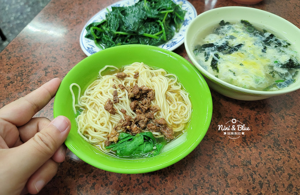 阿隆麵攤 台中向上市場美食小吃 菜單03 阿隆麵攤 台中向上市場美食小吃 菜單03