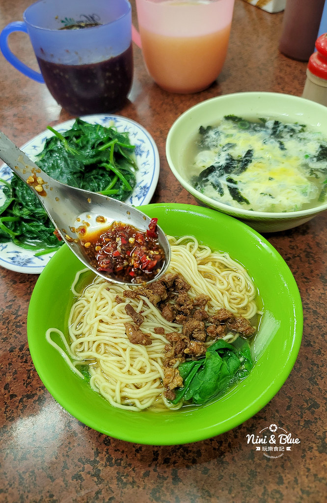 阿隆麵攤 台中向上市場美食小吃 菜單04 阿隆麵攤 台中向上市場美食小吃 菜單04