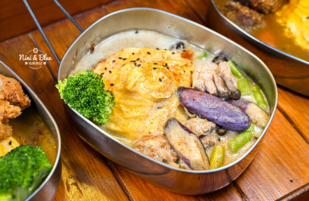 咖哩甲班菜單 台中南區忠孝夜市美食17