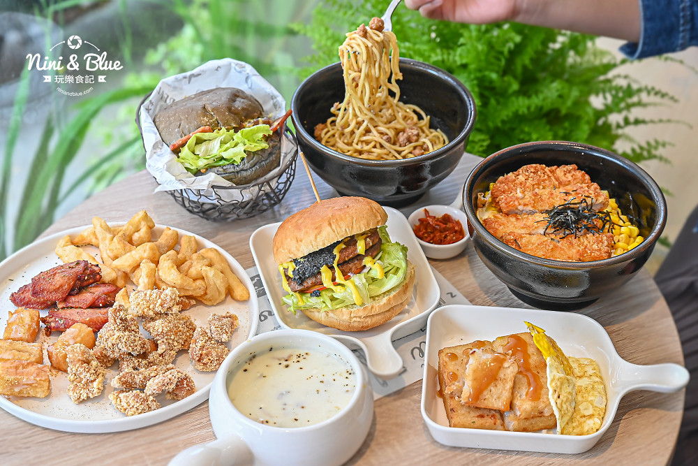 艾初早午餐 南屯萬和宮美食 艾初菜單34