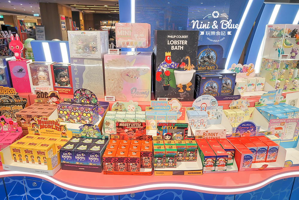 POP MART ROBOSHOP 泡泡瑪特 台中門市新光三越19
