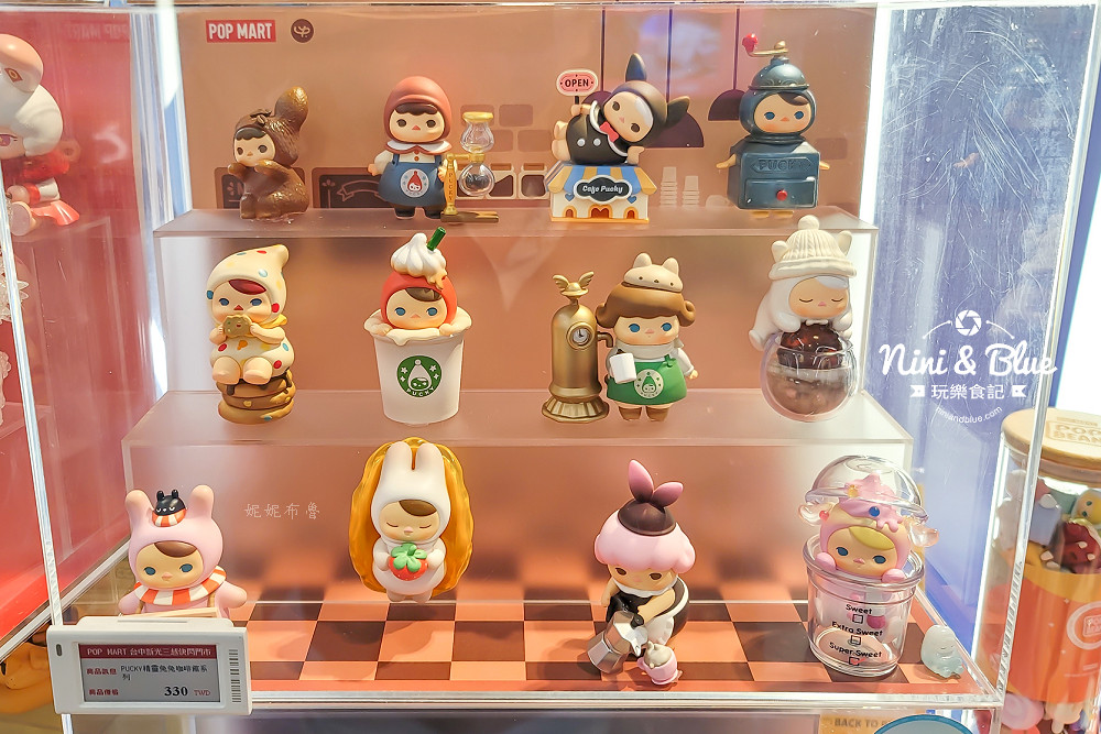 POP MART ROBOSHOP 泡泡瑪特 台中門市新光三越10