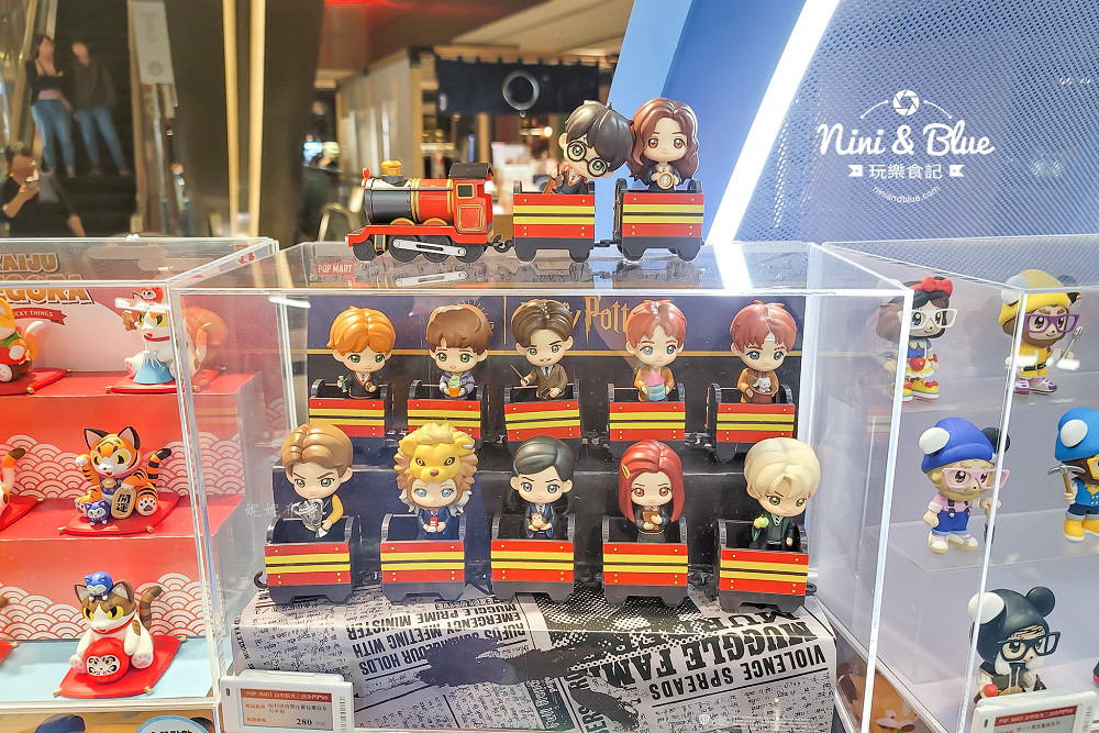 POP MART ROBOSHOP 泡泡瑪特 台中門市新光三越11
