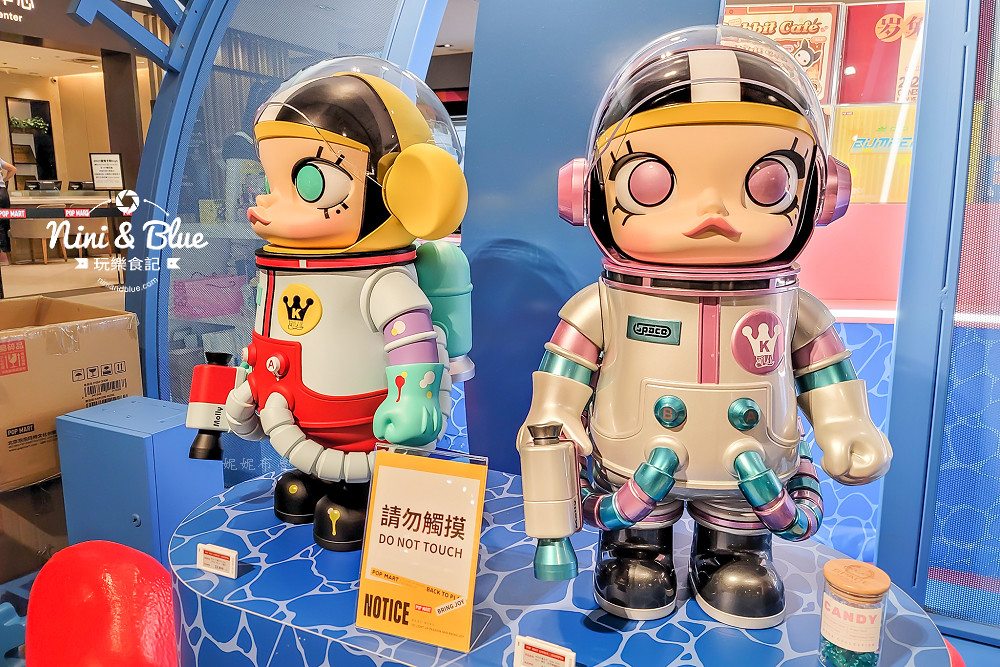 POP MART ROBOSHOP 泡泡瑪特 台中門市新光三越02