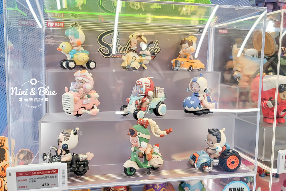 POP MART ROBOSHOP 泡泡瑪特 台中門市新光三越22