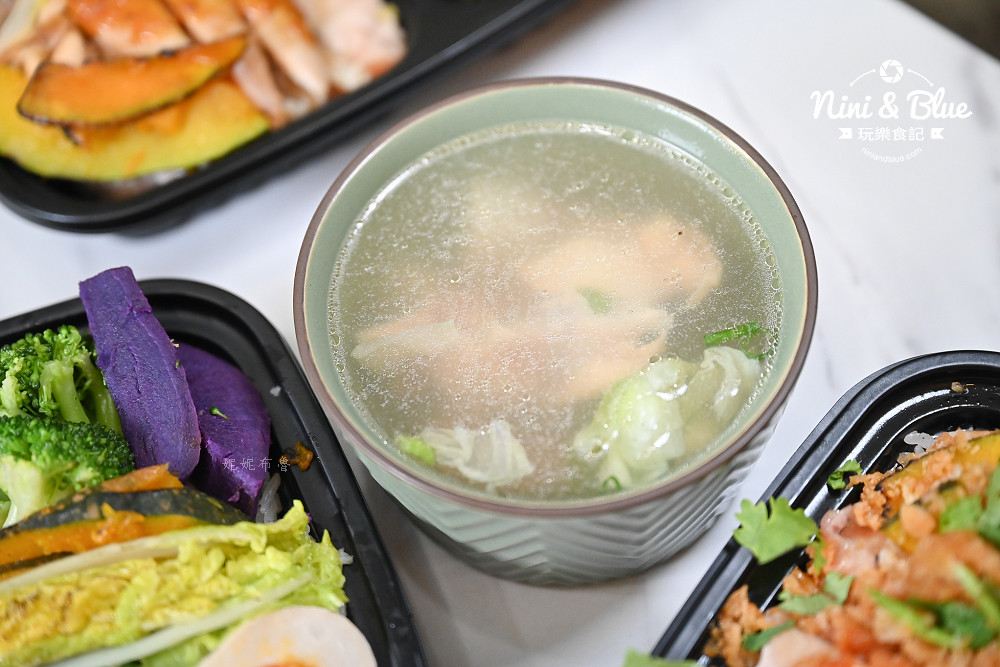 三隻傻雞海南雞 菜單 台中大里便當美食29