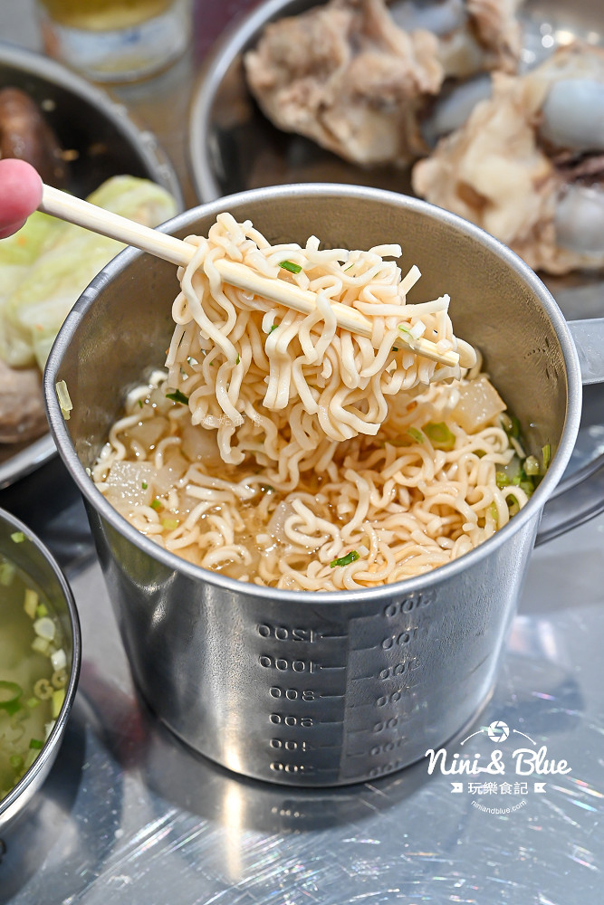 中中黑輪 菜單 台中北平黃昏市場美食32