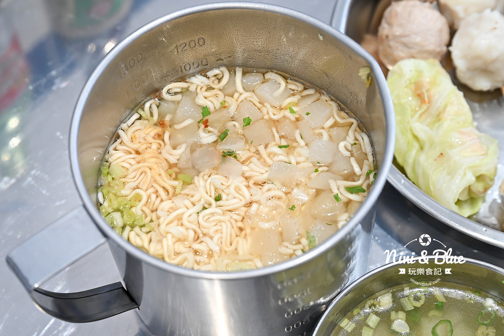 中中黑輪 菜單 台中北平黃昏市場美食24