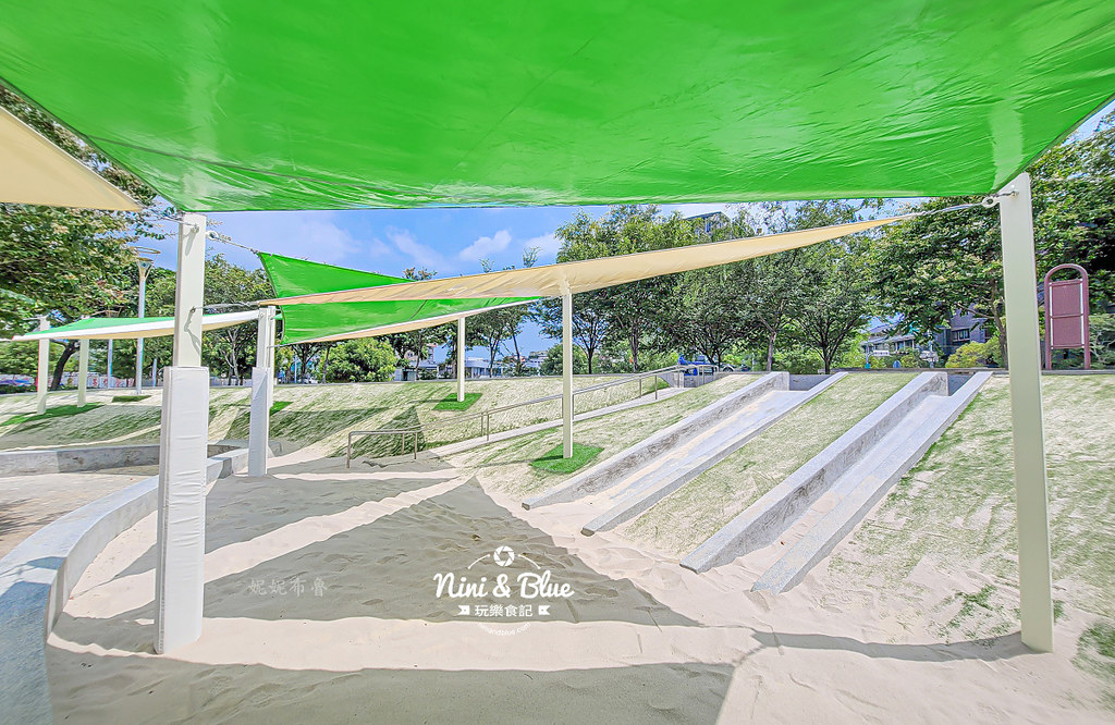 台中豐樂公園 捷運景點 沙坑溜滑梯05