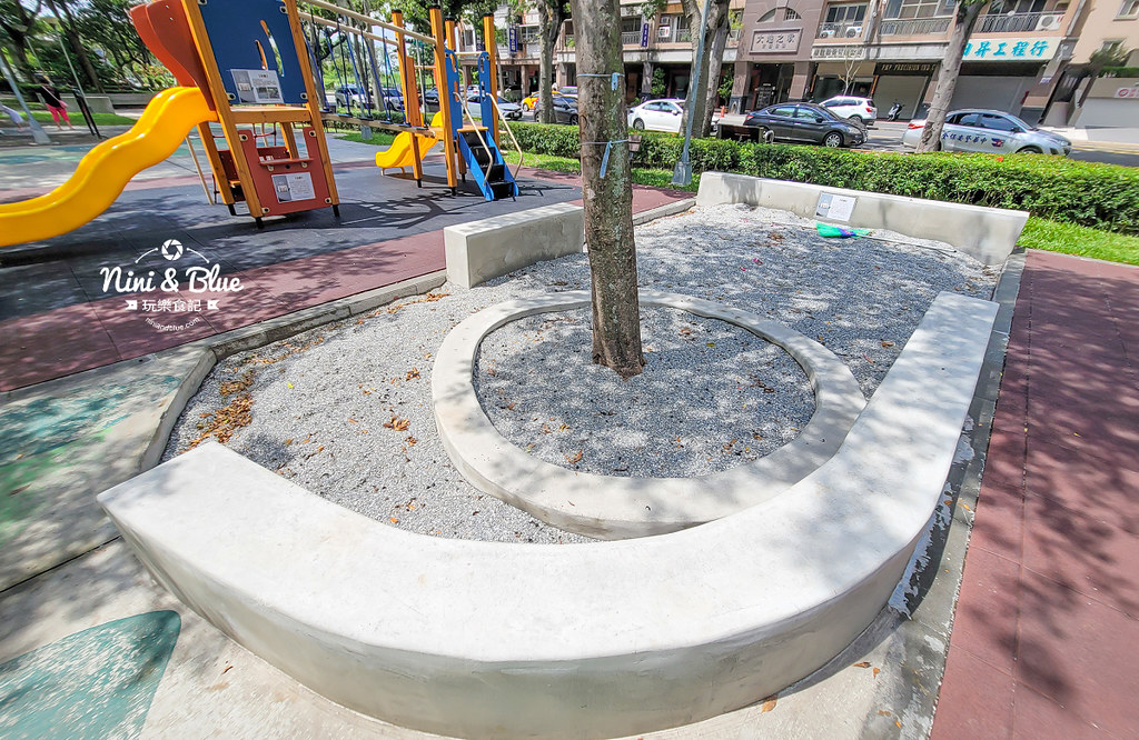 台中南屯豐富公園 樹屋遊戲場 共融07