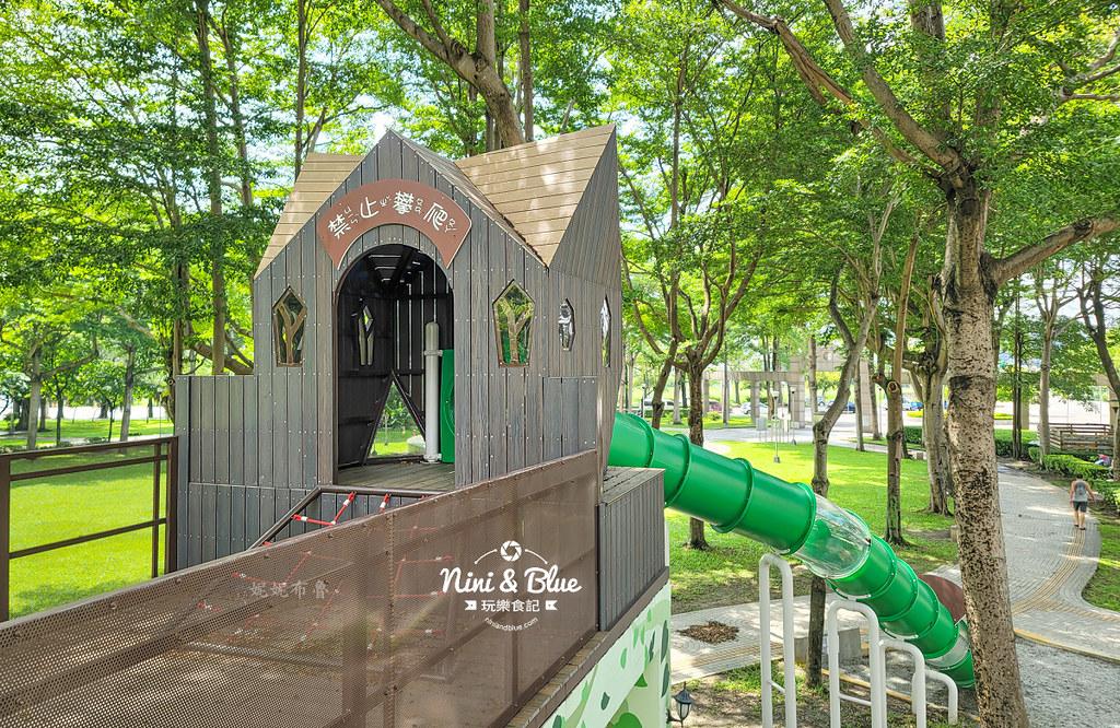 台中南屯豐富公園 樹屋遊戲場 共融22