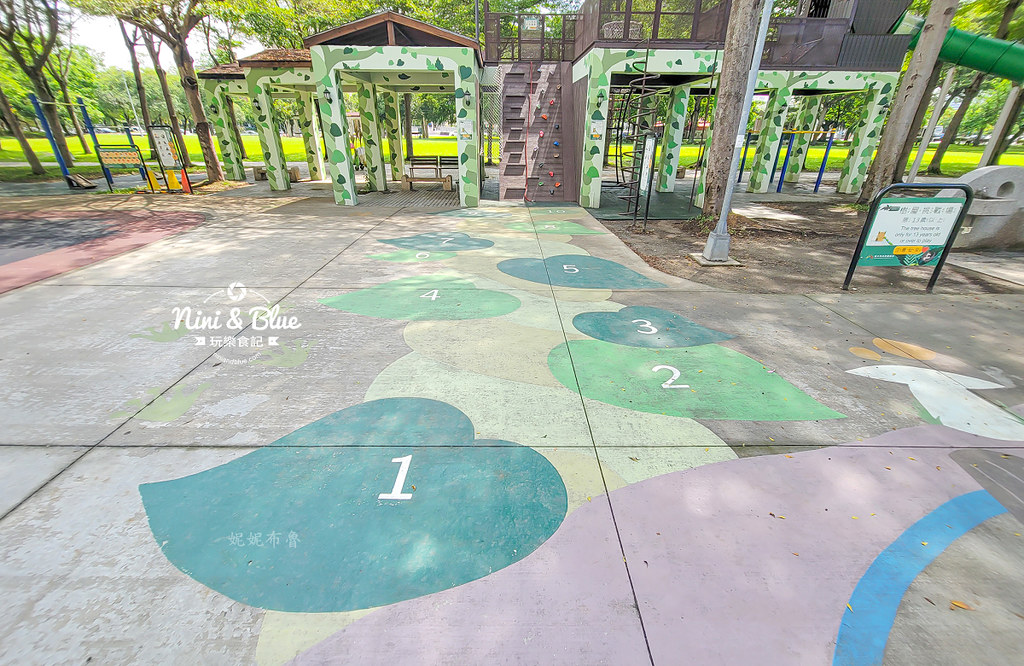 台中南屯豐富公園 樹屋遊戲場 共融13