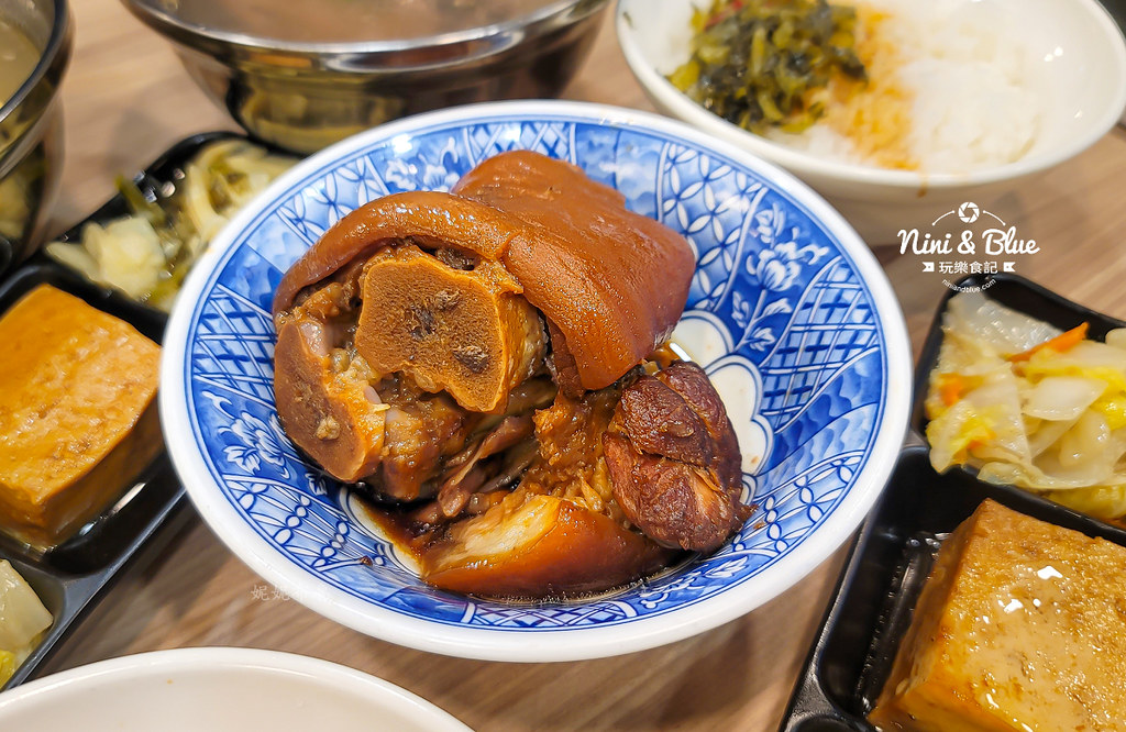 夜間部爌肉飯 菜單 米其林必比登台中08