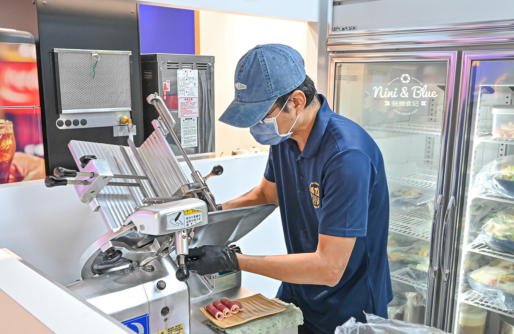 小伍手路鍋菜單 忠孝夜市美食 台中火車站 大魯閣05 小伍手路鍋菜單 忠孝夜市美食 台中火車站 大魯閣05