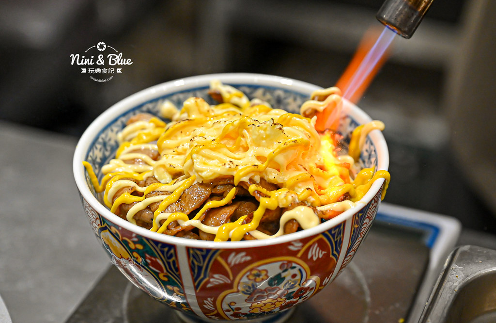 大里丼飯便當 子是燒肉菜單10