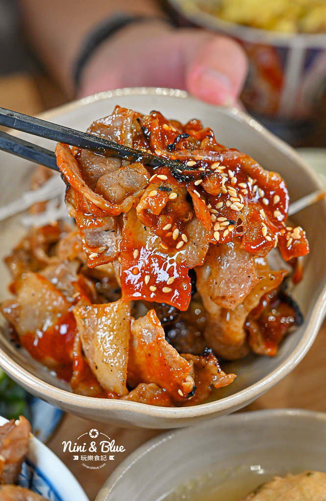 大里丼飯便當 子是燒肉菜單27