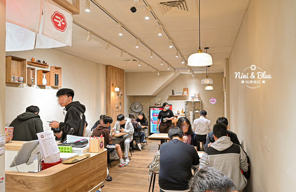 大里丼飯便當 子是燒肉菜單07
