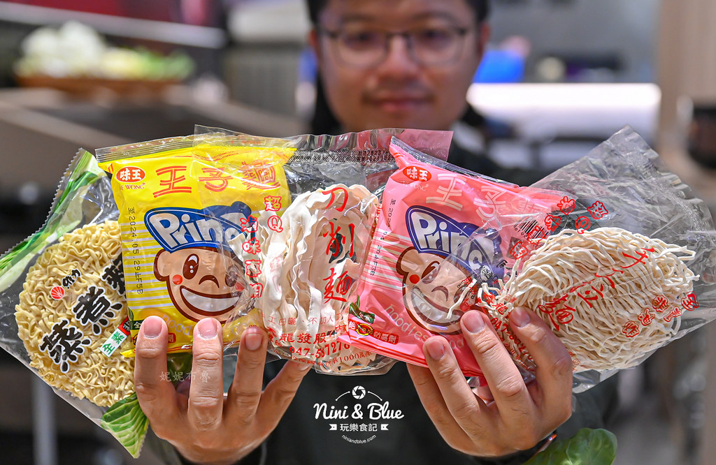 肉多多火鍋 蔬菜吃到飽 壽星優惠 菜單22