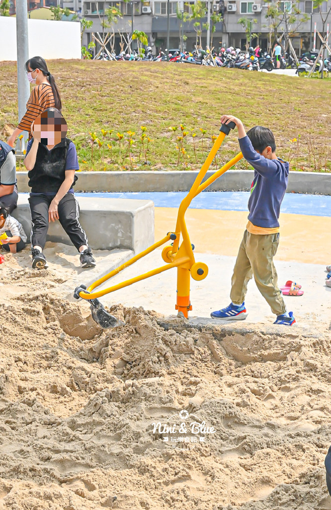 彰化延平公園 滑索沙坑溜滑梯公園16