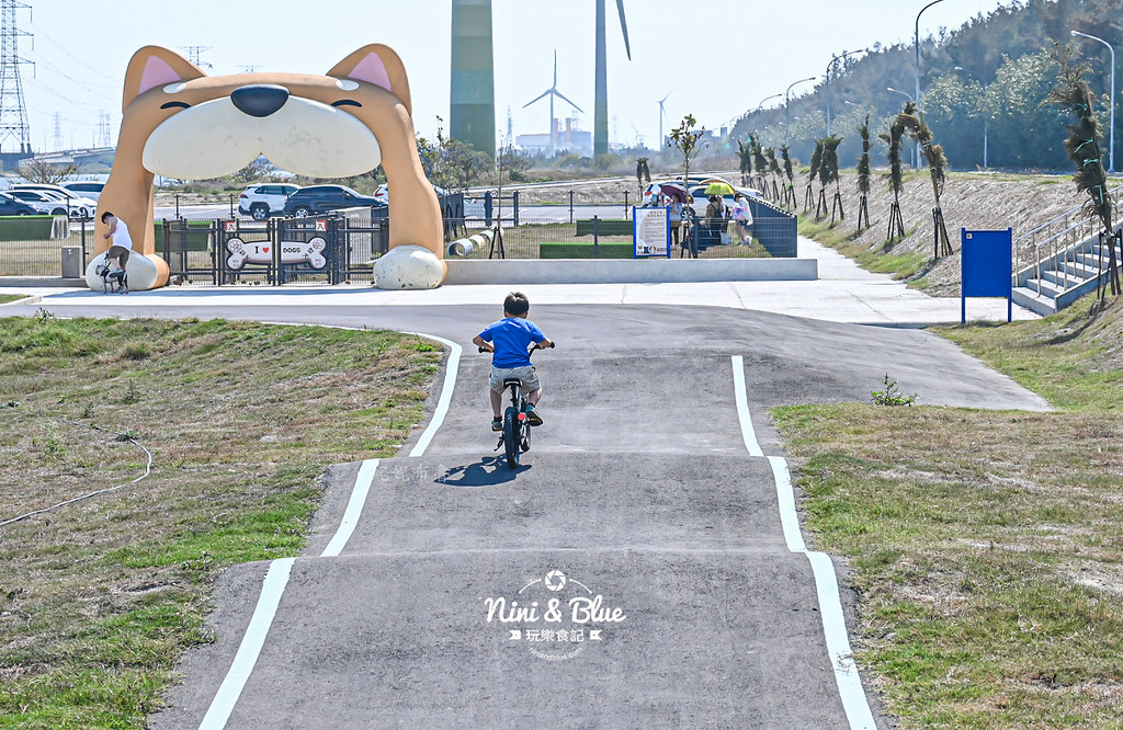 嬉濱海豚公園  彰化伸港公園 西濱慶安水道22