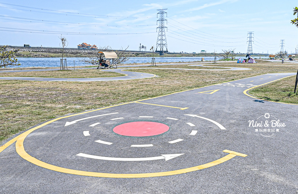 嬉濱海豚公園  彰化伸港公園 西濱慶安水道18