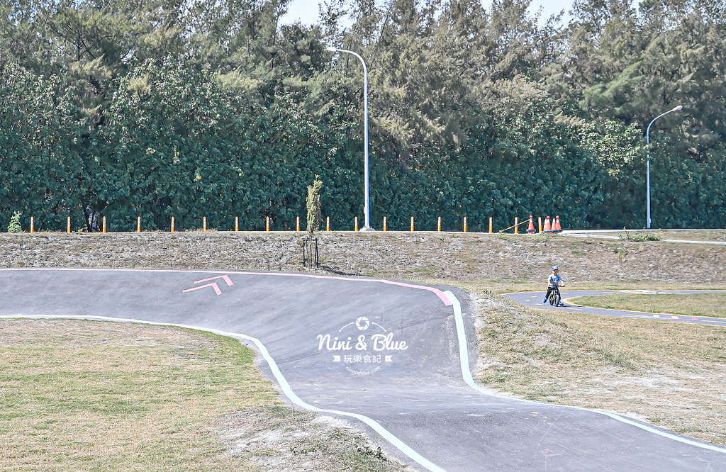 嬉濱海豚公園  彰化伸港公園 西濱慶安水道19